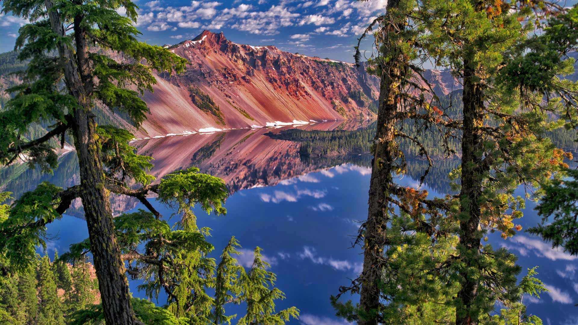 火山口湖国家公园的守望峰，美国俄勒冈州