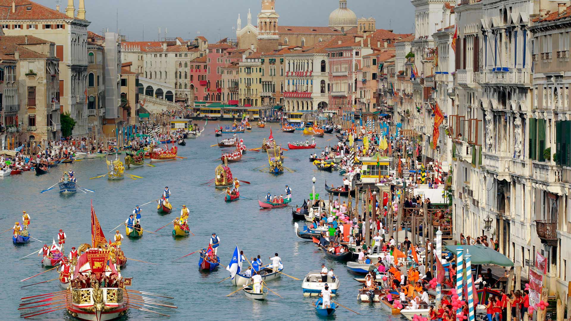 威尼斯赛船节